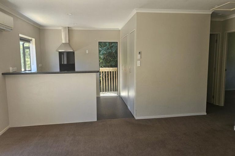 Photo of property in 53 Ranui Avenue, Ranui, Auckland, 0612