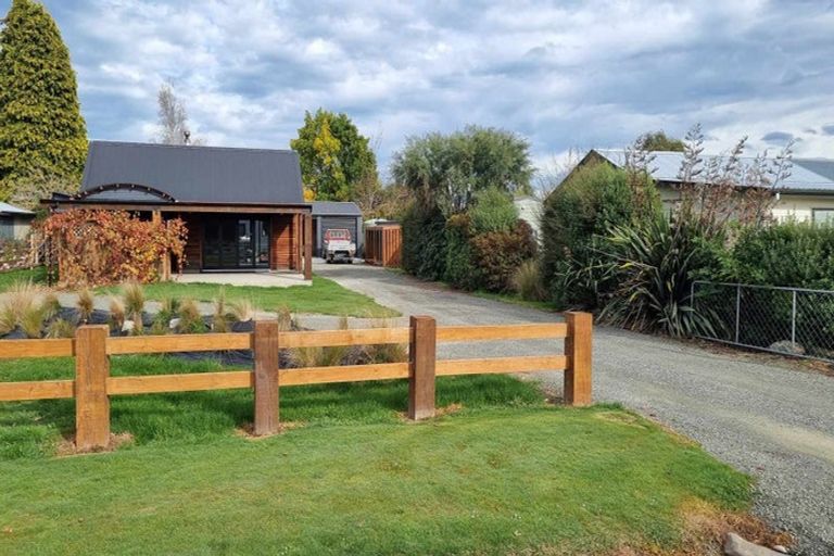 Photo of property in 44 Wylam Street, Waikaia, 9778