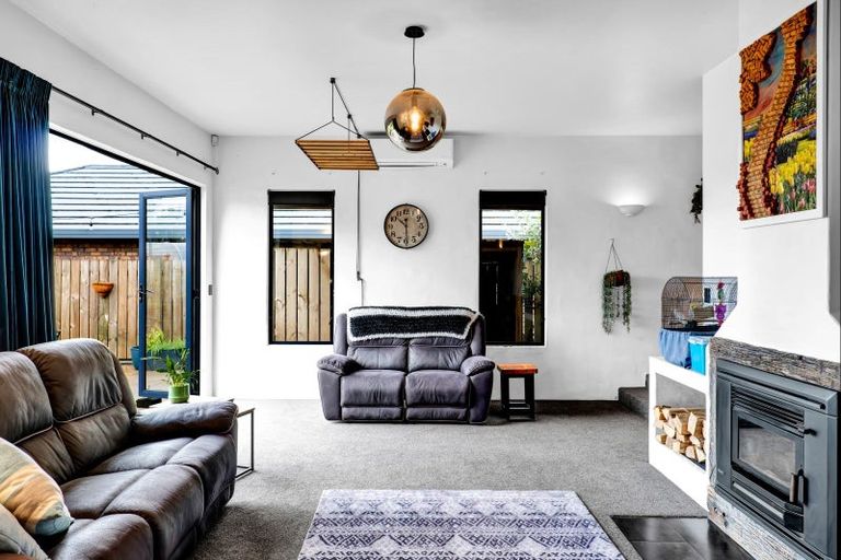 Photo of property in 35 Maire Street, Hawera, 4610