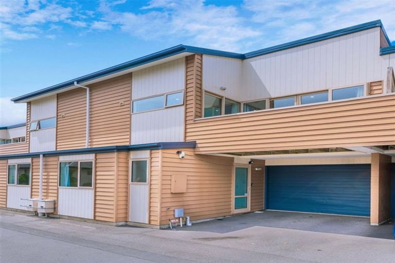 Photo of property in 4/9 Cameron Street, Sydenham, Christchurch, 8023