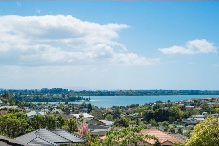 Photo of property in 23 Kestrel Avenue, Welcome Bay, Tauranga, 3112