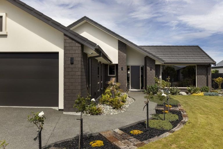 Photo of property in 15 Rose Manor Drive, Springlands, Blenheim, 7201