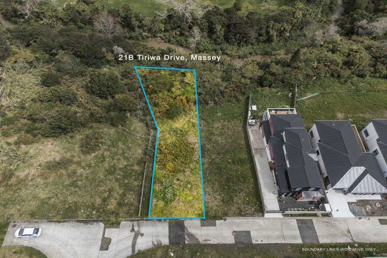 Photo of property in 21b Tiriwa Drive, Massey, Auckland, 0614