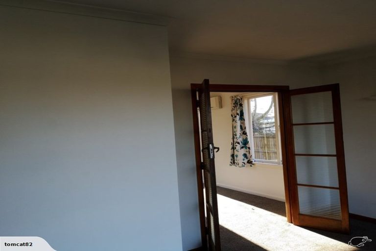 Photo of property in 27 Munro Street, Redwood, Christchurch, 8051