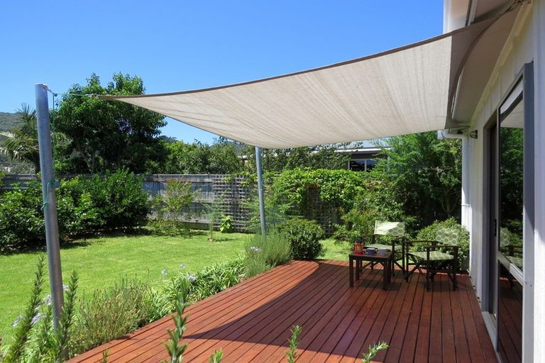 Photo of property in 8 Victoria Street, Coromandel, 3506