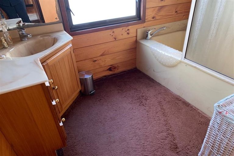 Photo of property in 6 Sunrise Boulevard, Snells Beach, 0920