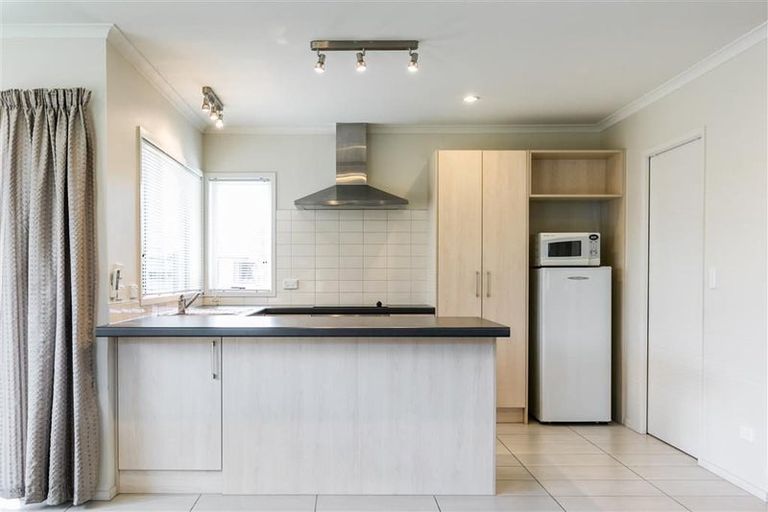 Photo of property in 2a Mcnaughton Place, Onekawa, Napier, 4110