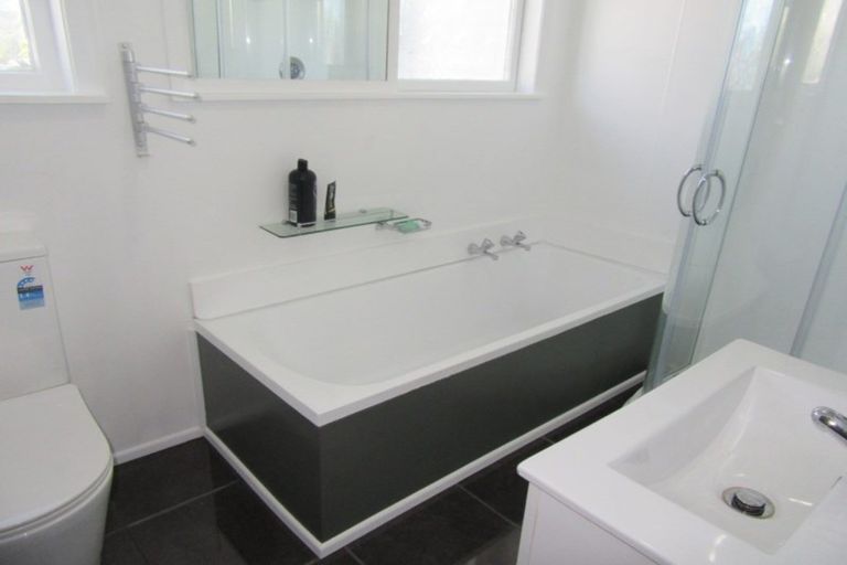 Photo of property in 28 Karaka Street, Elgin, Gisborne, 4010