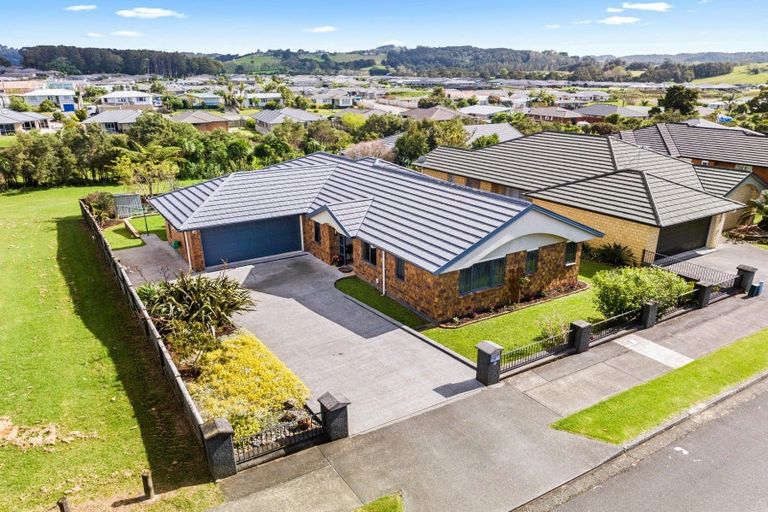 Photo of property in 31 Amber Drive, Tikipunga, Whangarei, 0112