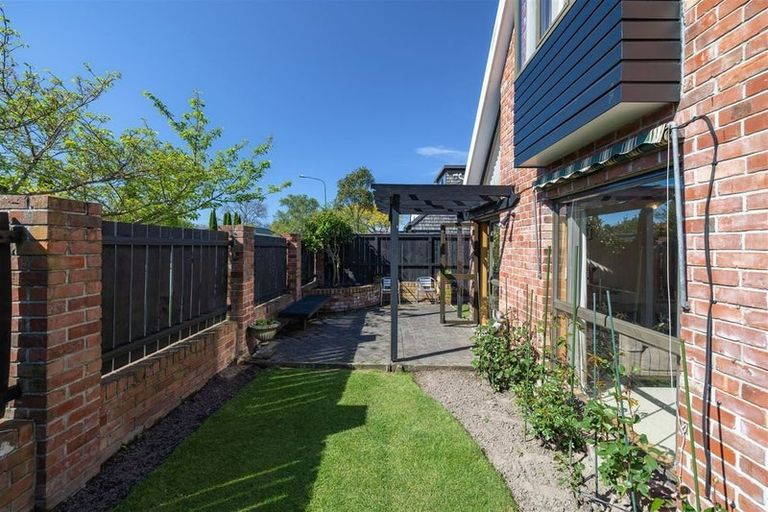 Photo of property in 1/64 Merivale Lane, Merivale, Christchurch, 8014