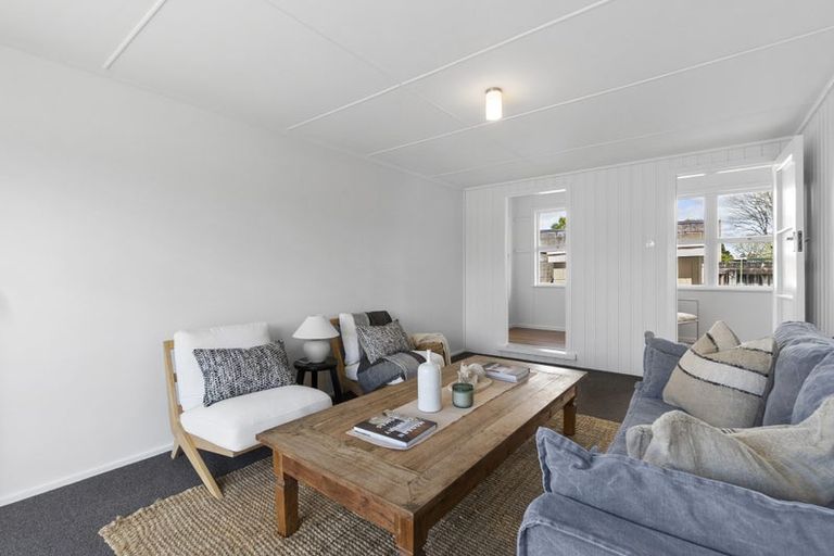 Photo of property in 2 Patricia Avenue, Hamilton East, Hamilton, 3216