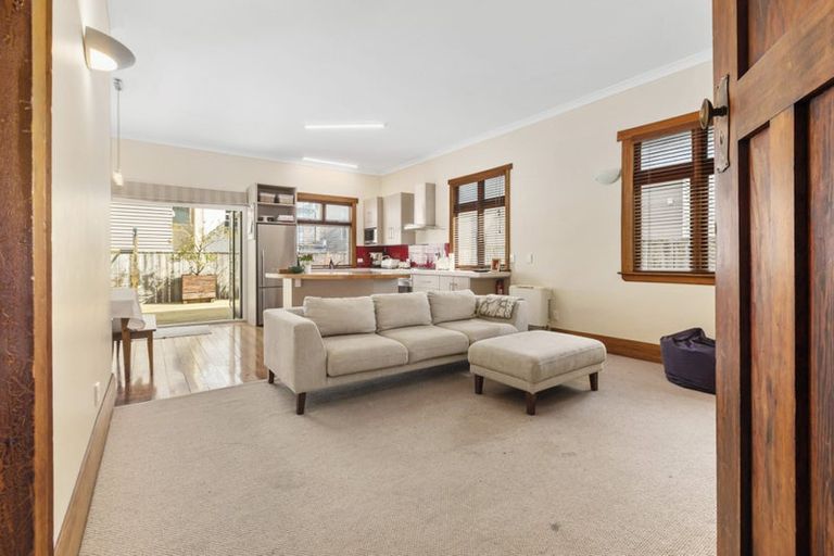 Photo of property in 81 Darlington Road, Miramar, Wellington, 6022