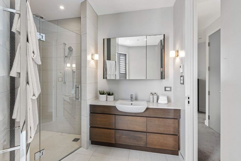 Photo of property in 359 Hibiscus Coast Highway, Orewa, 0931