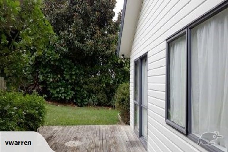 Photo of property in 19 Lowburn Place, Clover Park, Auckland, 2019