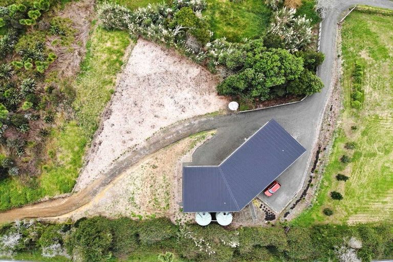 Photo of property in 607 Kaipara Coast Highway, Kaukapakapa, 0871