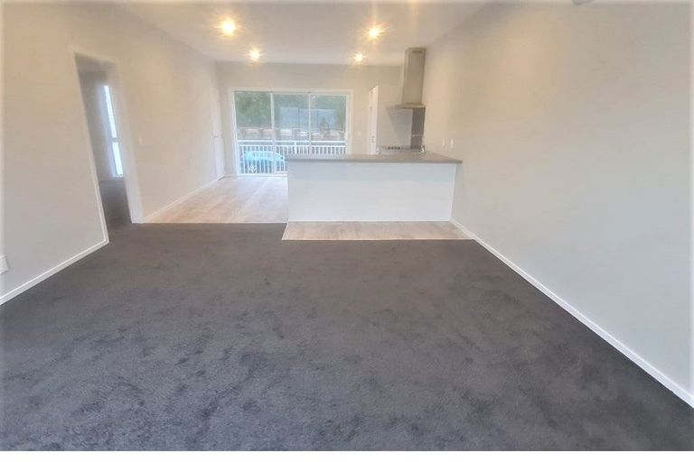 Photo of property in 18 Kopua Place, Whitby, Porirua, 5024