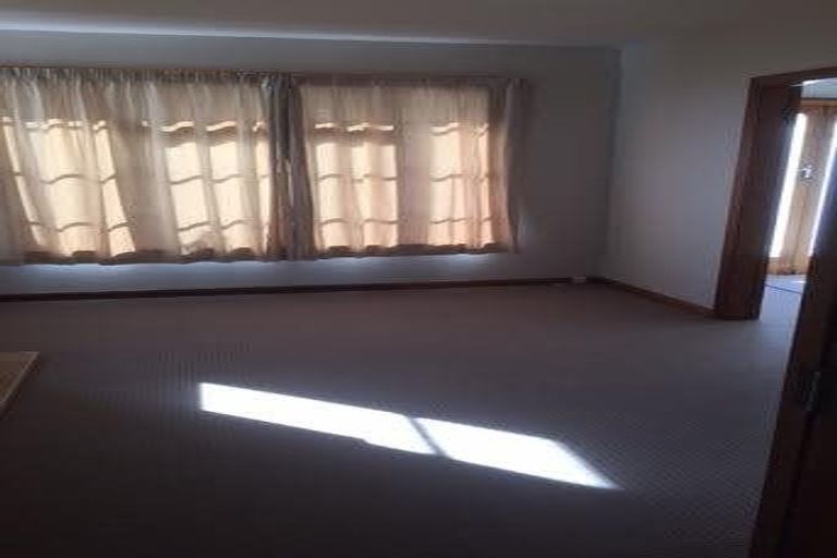 Photo of property in 99 Dyers Pass Road, Cashmere, Christchurch, 8022