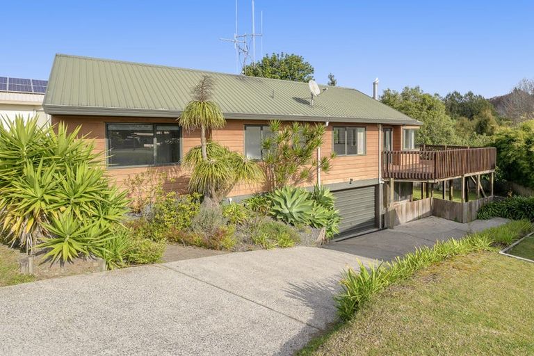 Photo of property in 120 Meander Drive, Welcome Bay, Tauranga, 3112