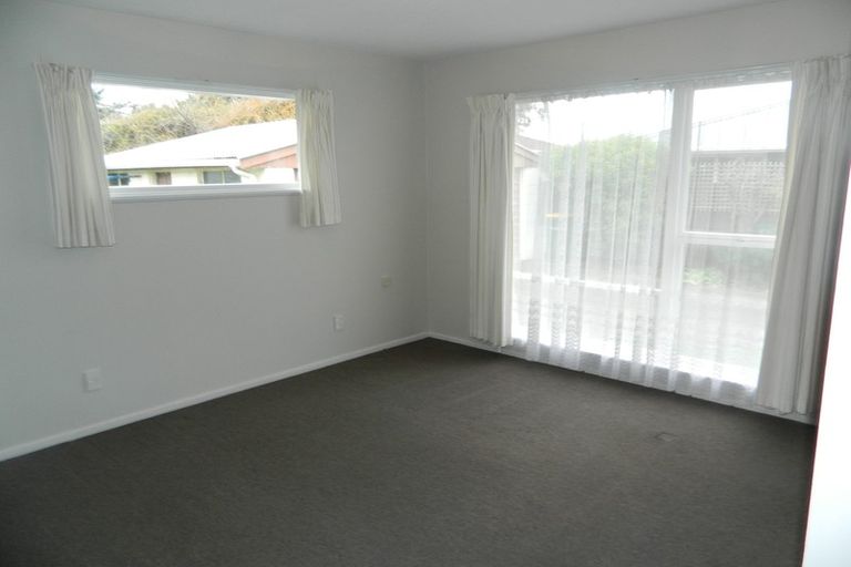 Photo of property in 5 Beach Road, North New Brighton, Christchurch, 8083