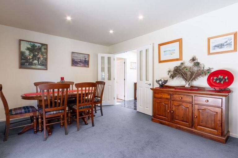 Photo of property in 70 Langdale Avenue, Paraparaumu, 5032