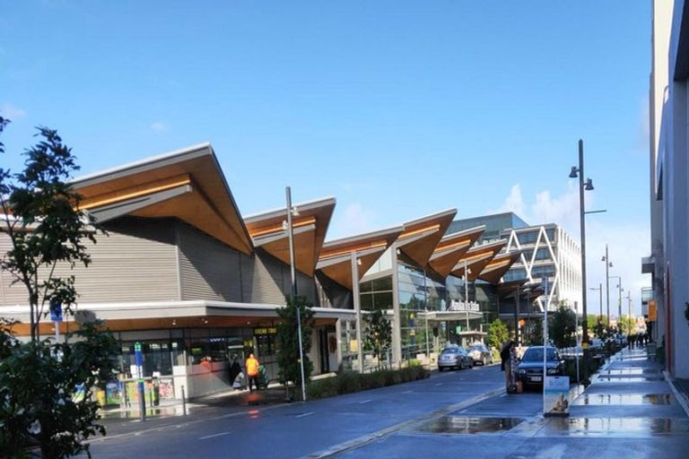 Photo of property in Twin Towers, 811/17 Putney Way, Manukau, Auckland, 2104