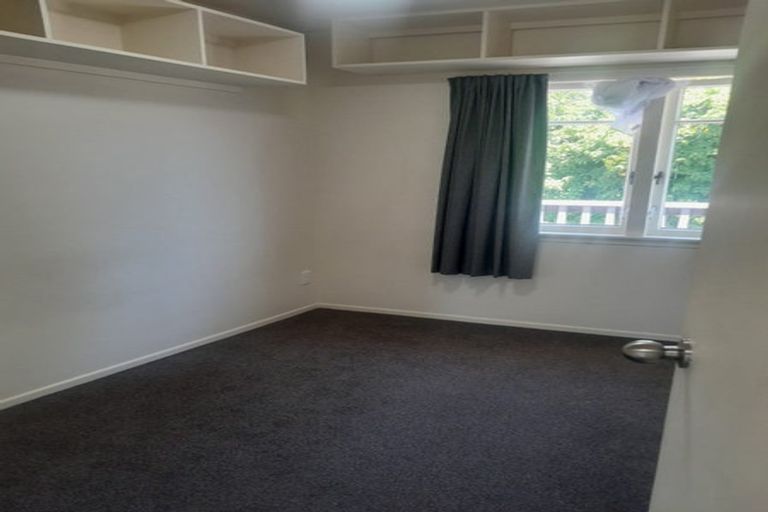 Photo of property in 327 Western Hills Drive, Avenues, Whangarei, 0110