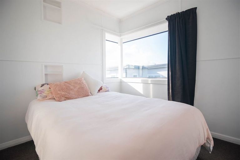 Photo of property in 21 Ocean Beach Street, Foxton Beach, Foxton, 4815