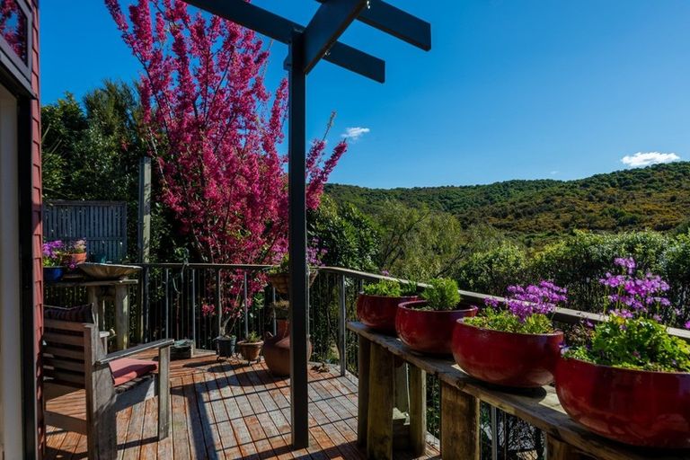 Photo of property in 3 Rohe Drive, Waikawa, Picton, 7220