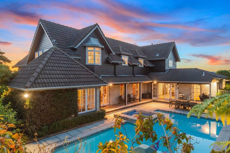 Photo of property in 58 Harvey Street, Waipahihi, Taupo, 3330