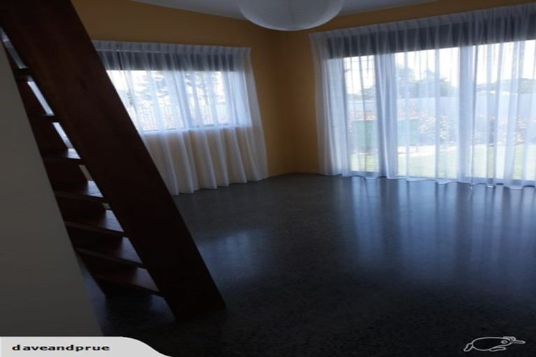 Photo of property in 34 Carthew Street, Okato, 4335