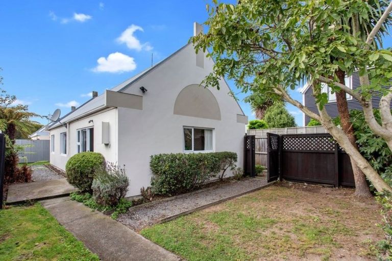 Photo of property in 4/26 Walton Street, Sydenham, Christchurch, 8023