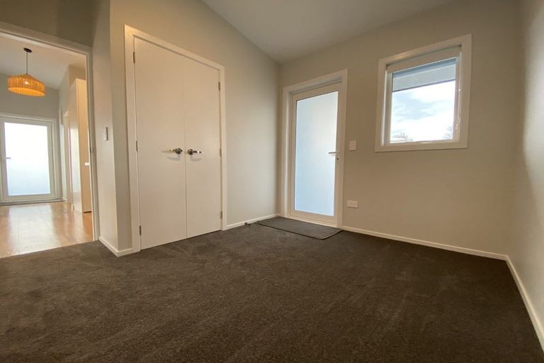 Photo of property in 87a Hills Road, Edgeware, Christchurch, 8013