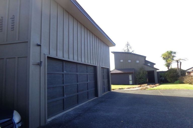 Photo of property in 111 Kauri Road, Whenuapai, Auckland, 0618