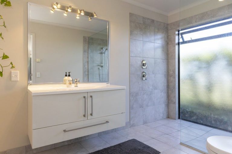 Photo of property in 19 Red Setter Grove, Nukuhau, Taupo, 3330