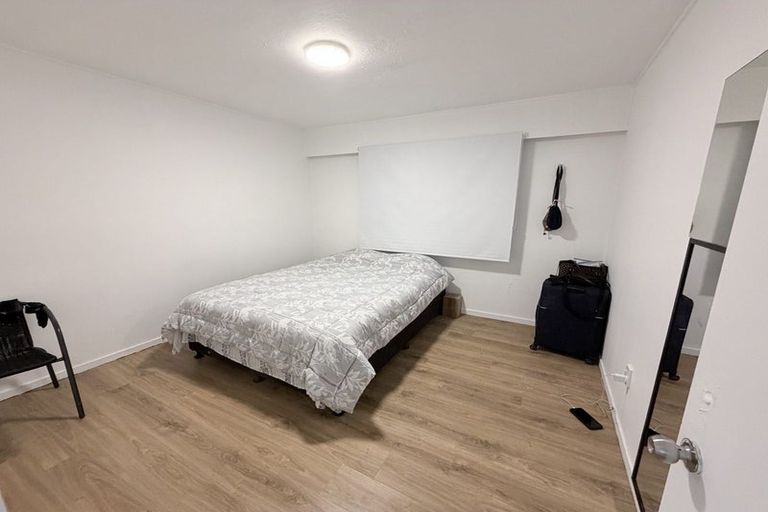 Photo of property in 2/33 Ashlynne Avenue, Papatoetoe, Auckland, 2025