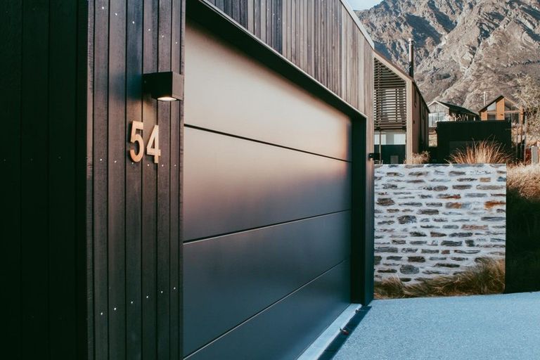 Photo of property in 54 Falconer Rise, Jacks Point, Queenstown, 9371