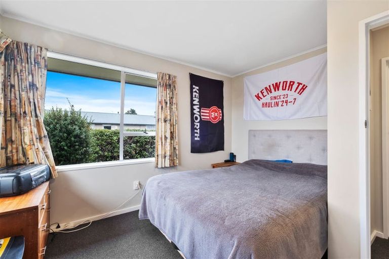 Photo of property in 28 Balmoral Street, Culverden, 7392