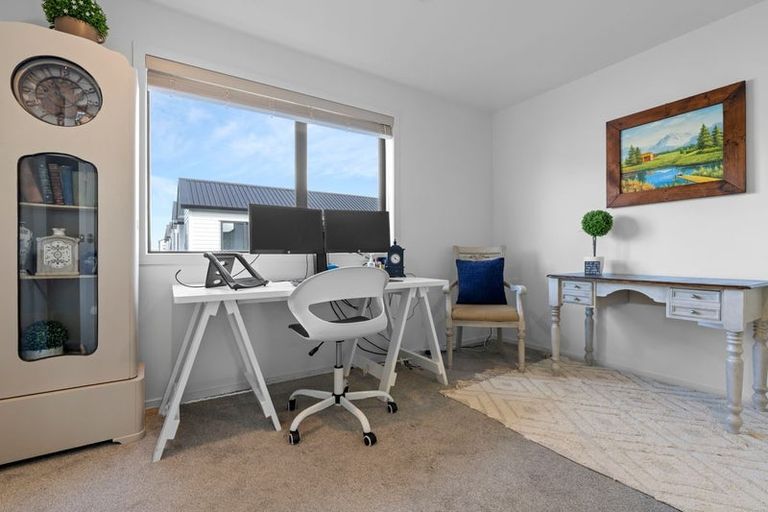 Photo of property in 19 Kaha Road, Takanini, 2110