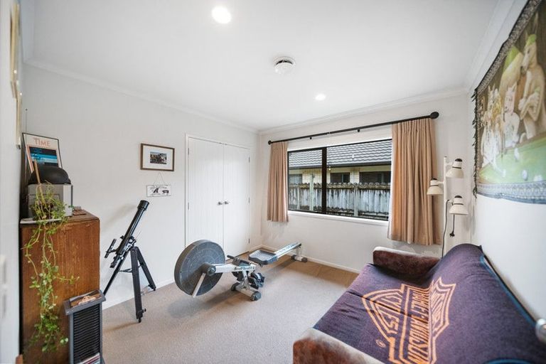 Photo of property in 27 Willowgrange Place, Pukekohe, 2120