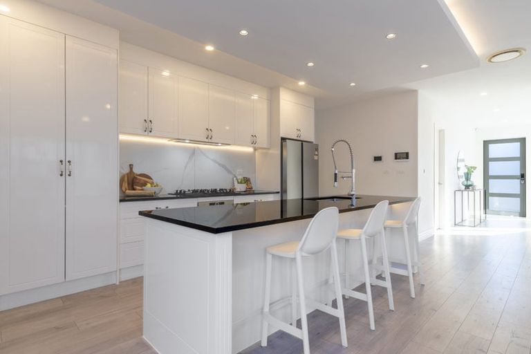 Photo of property in 15 Bight Road, Long Bay, Auckland, 0630