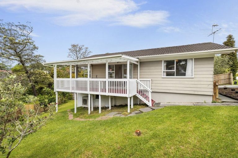Photo of property in 7 Talmar Place, Massey, Auckland, 0614