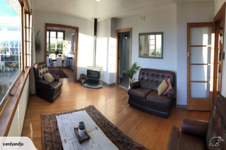 Photo of property in 5 The Rise, Mount Pleasant, Christchurch, 8081