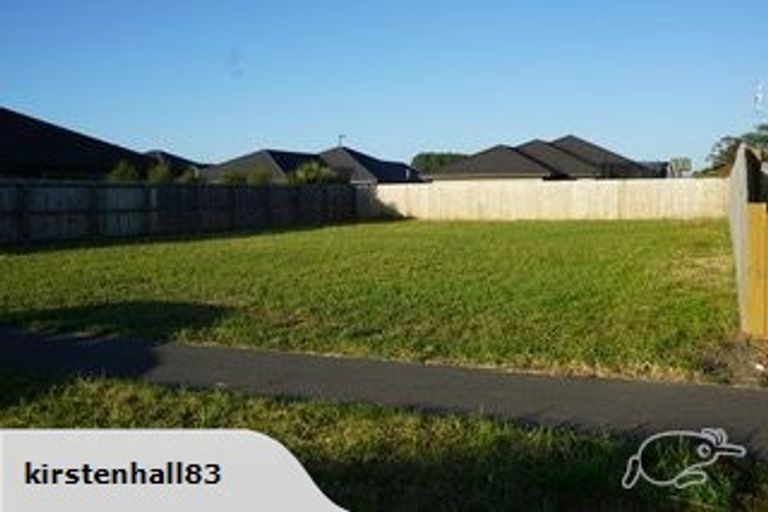 Photo of property in 21 Te Whariki Street, Marshland, Christchurch, 8083