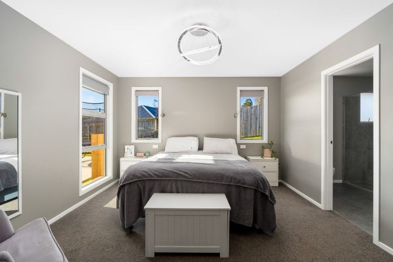 Photo of property in 27 Heathfield Drive, Mosgiel, 9024