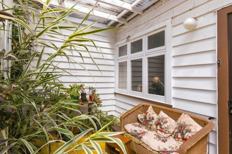 Photo of property in 75 Liverpool Street, Levin, 5510