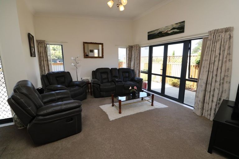 Photo of property in 1 Liddell Street, Foxton, 4814