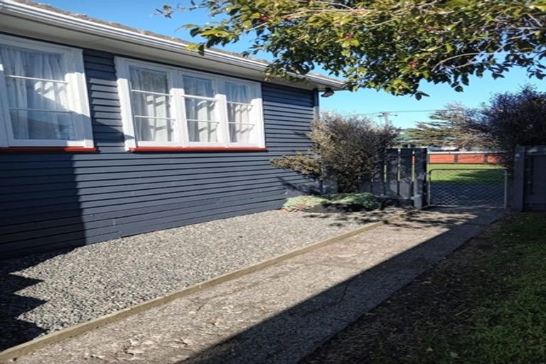 Photo of property in 15 Coley Street, Foxton, 4814