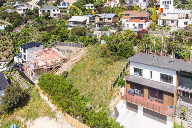 Photo of property in 1 Lauriston Street, Andersons Bay, Dunedin, 9013