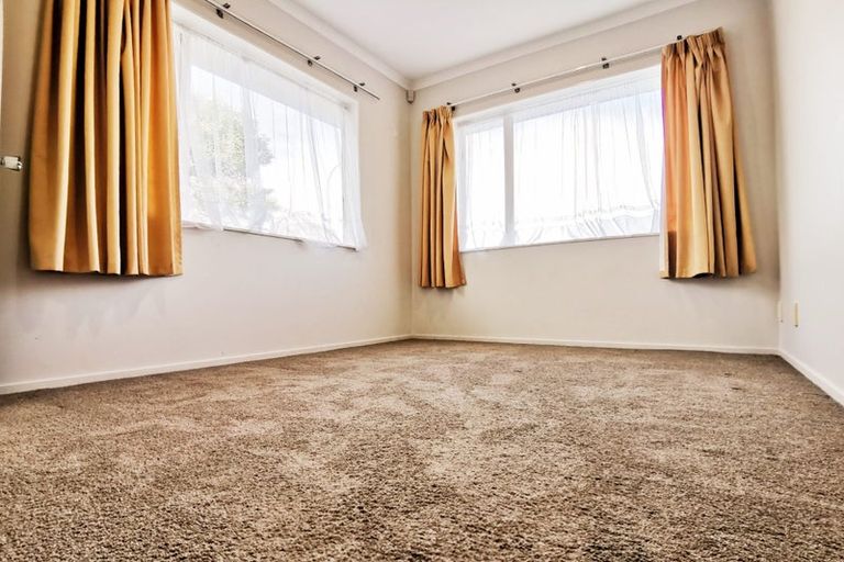 Photo of property in 21 Maugham Drive, Bucklands Beach, Auckland, 2014