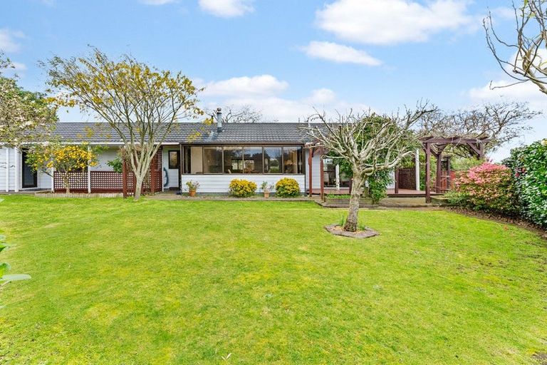 Photo of property in 7 Kaitake Place, Oakura, 4314